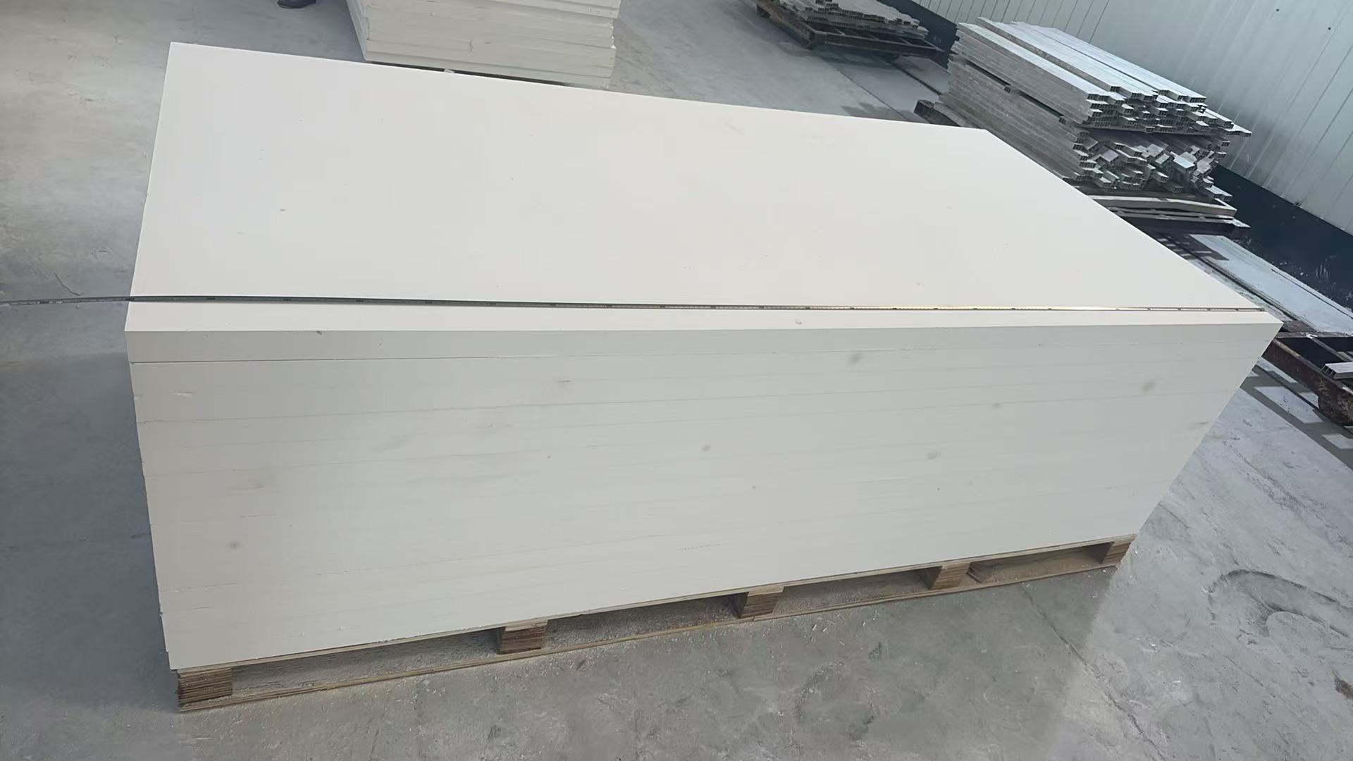Youdaoplaceholder0 Custom large extra-use calcium silicate insulation board: The breakthrough industrial insulation solution ‌